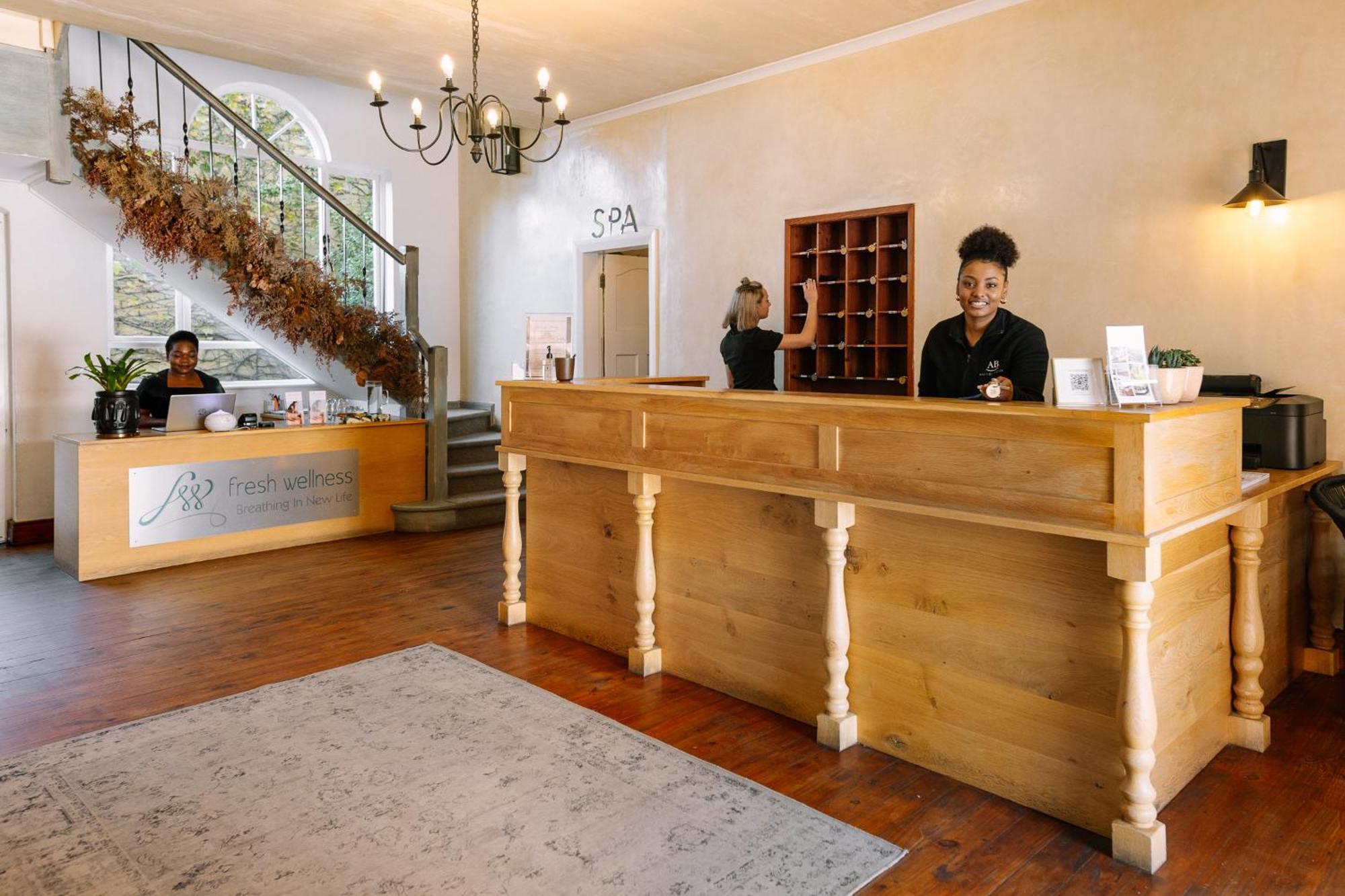 Auberge Burgundy Boutique Hotel & Spa Hermanus Eksteriør billede